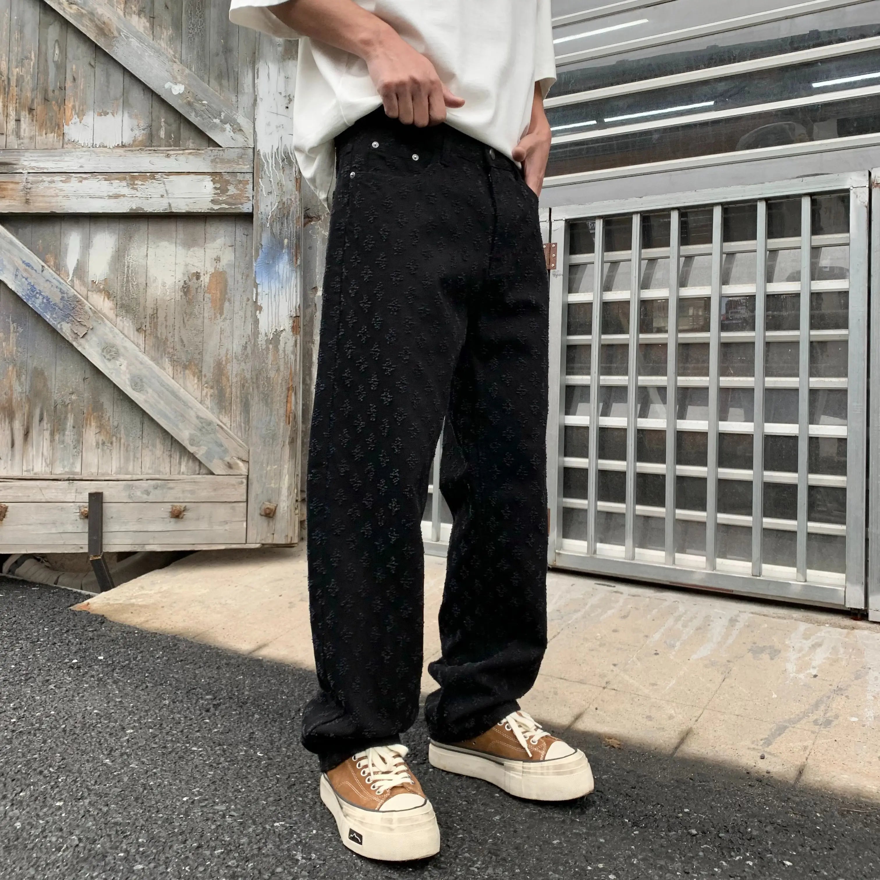 Jacquard Pattern Denim Pants Men Straight Fitting Jeans For Men