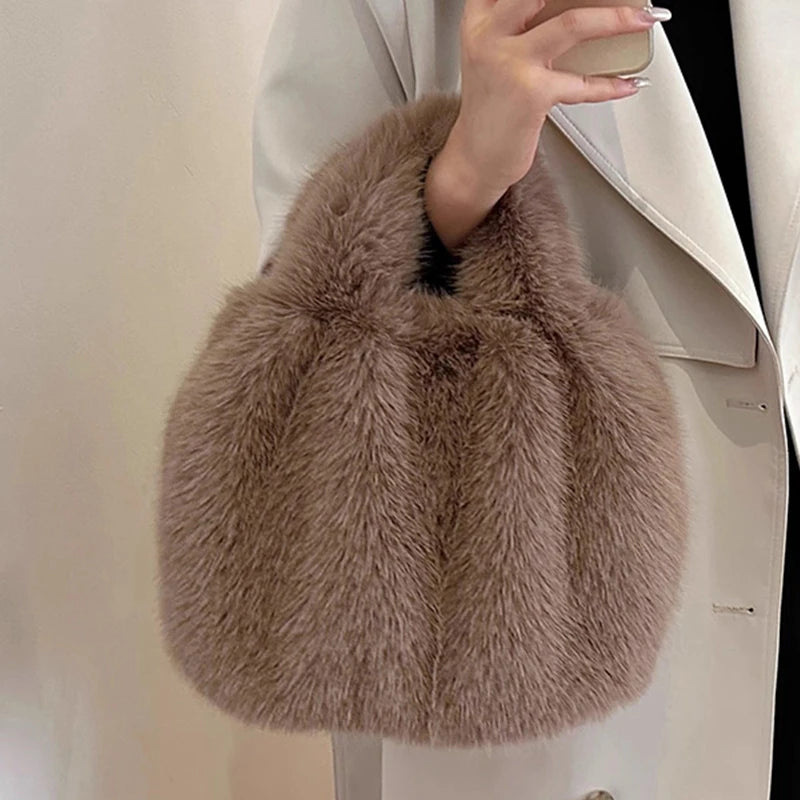 Girls Luxury Small Tote Bag Versatile Exquisite Autumn Winter Shoulder Handbag Gifts