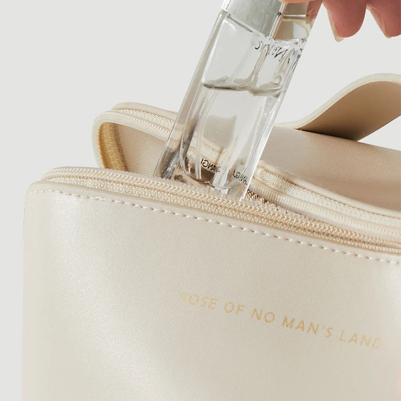 2025 New Ins Large-capacity Portable Girl Makeup Bag