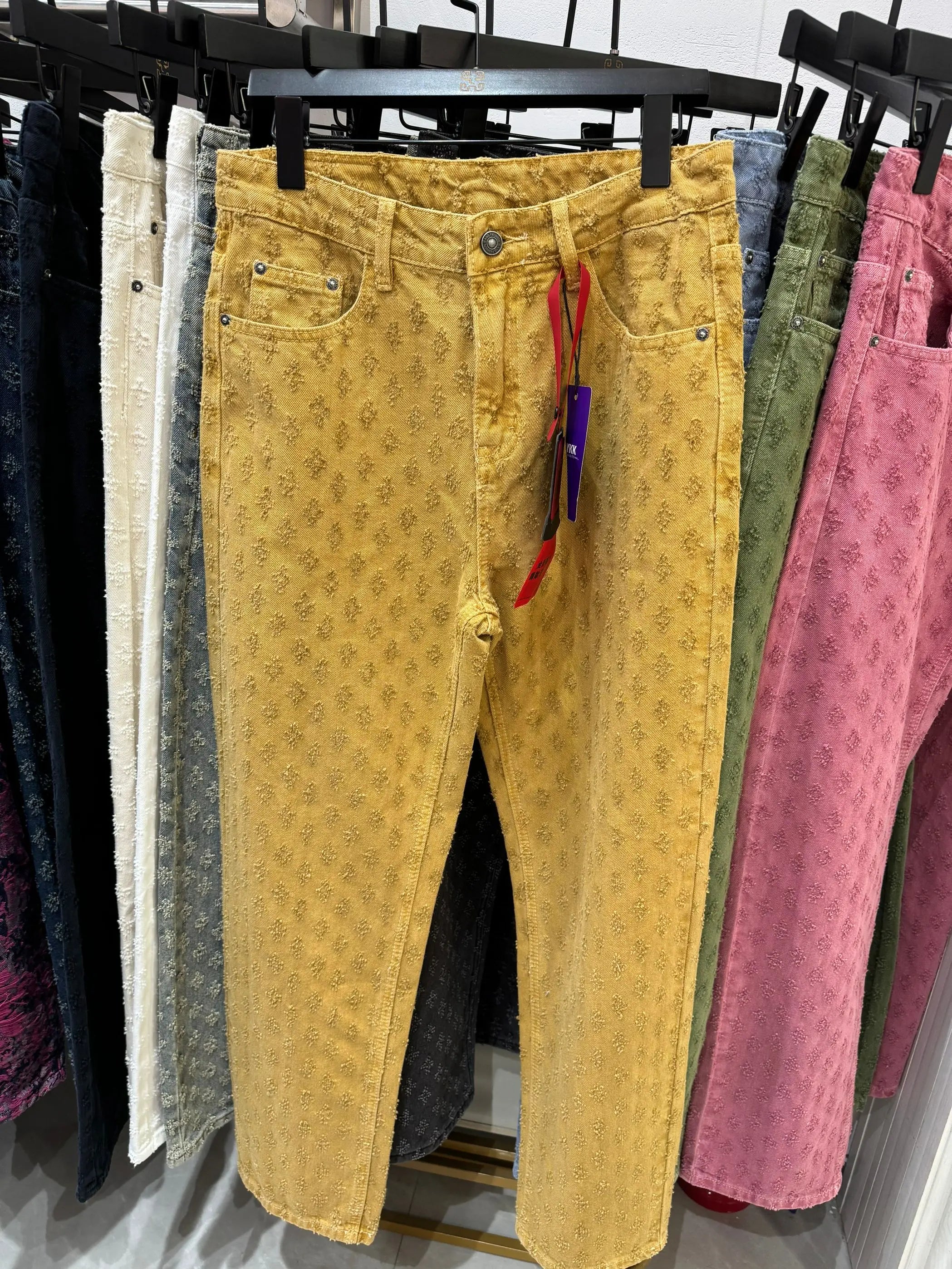 Jacquard Pattern Denim Pants Men Straight Fitting Jeans For Men